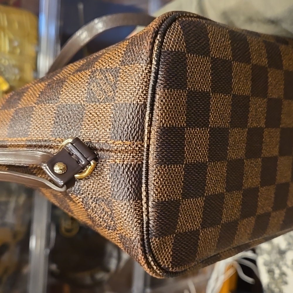Louis Vuitton PM Damier Neverfull PM Canvas Tote - COA Included - Picture 13 of 17